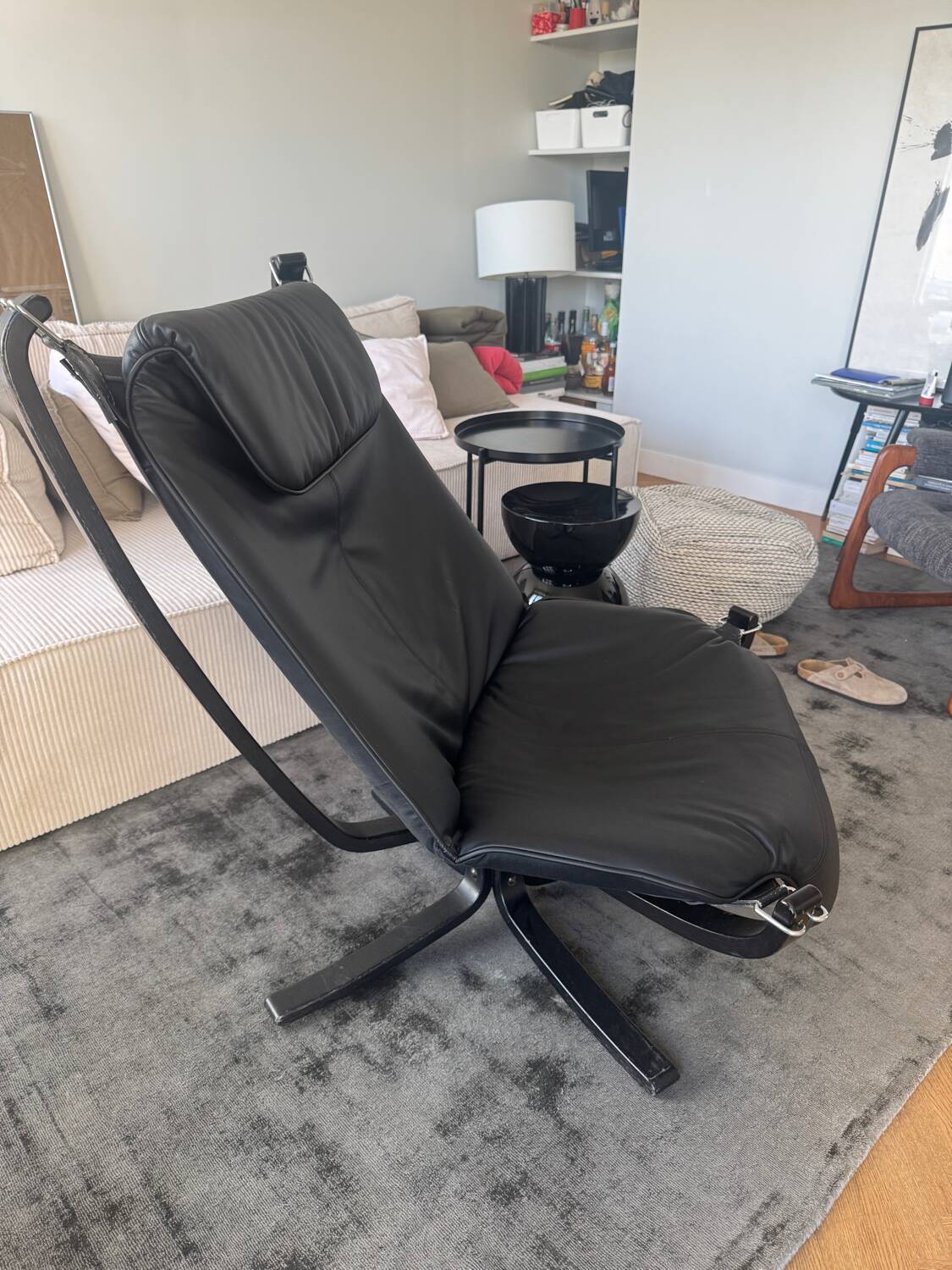Falcon leather armchair by Sigurd Russell