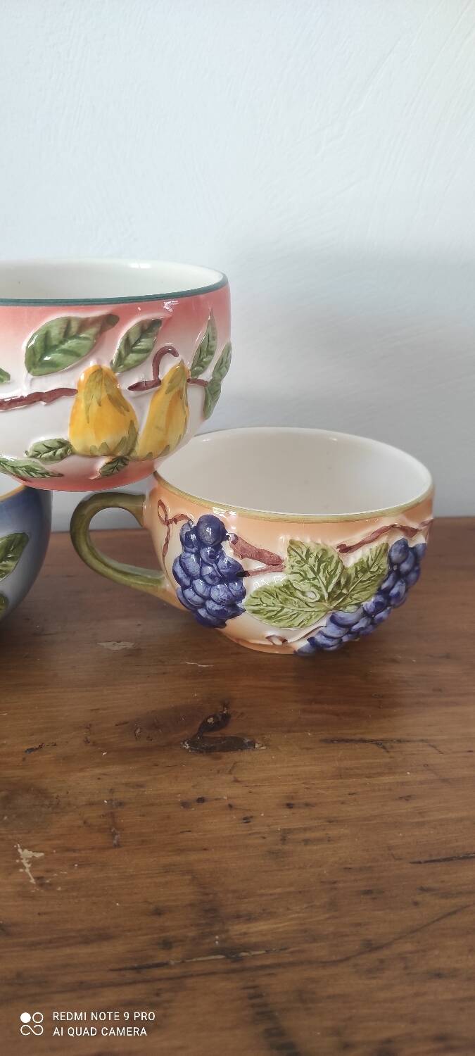 4 tasses en barbotine