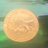 Set of 2 whisky glasses, aperitif, dubonnet, green glass, gold medalist in front, collector