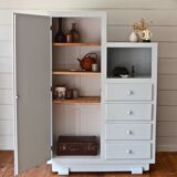 Asymmetrical cabinet