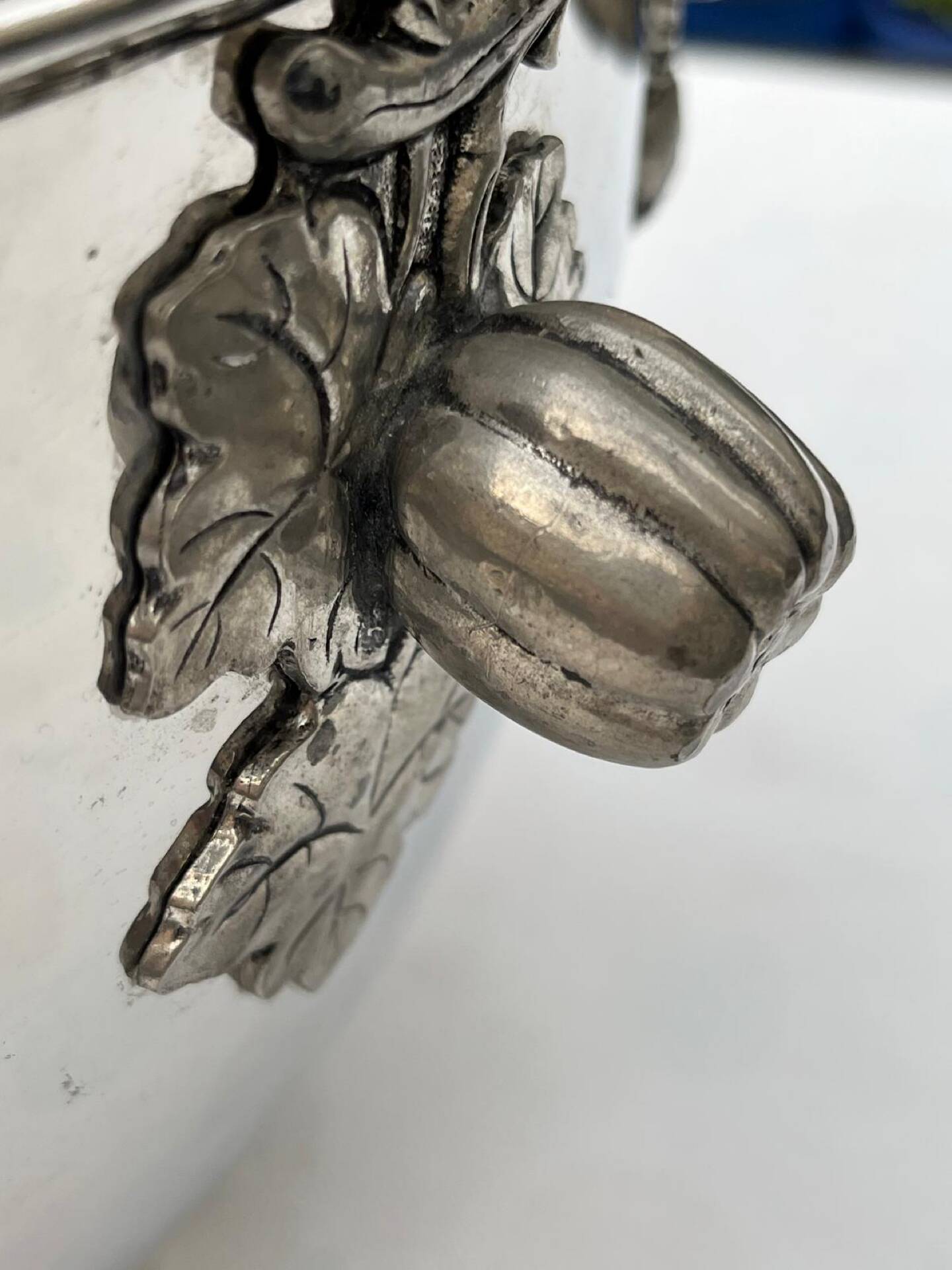 Vintage Italian Silver-Coloured Champagne Bath on Ball Feet