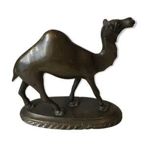 Statuette de dromadaire en laiton