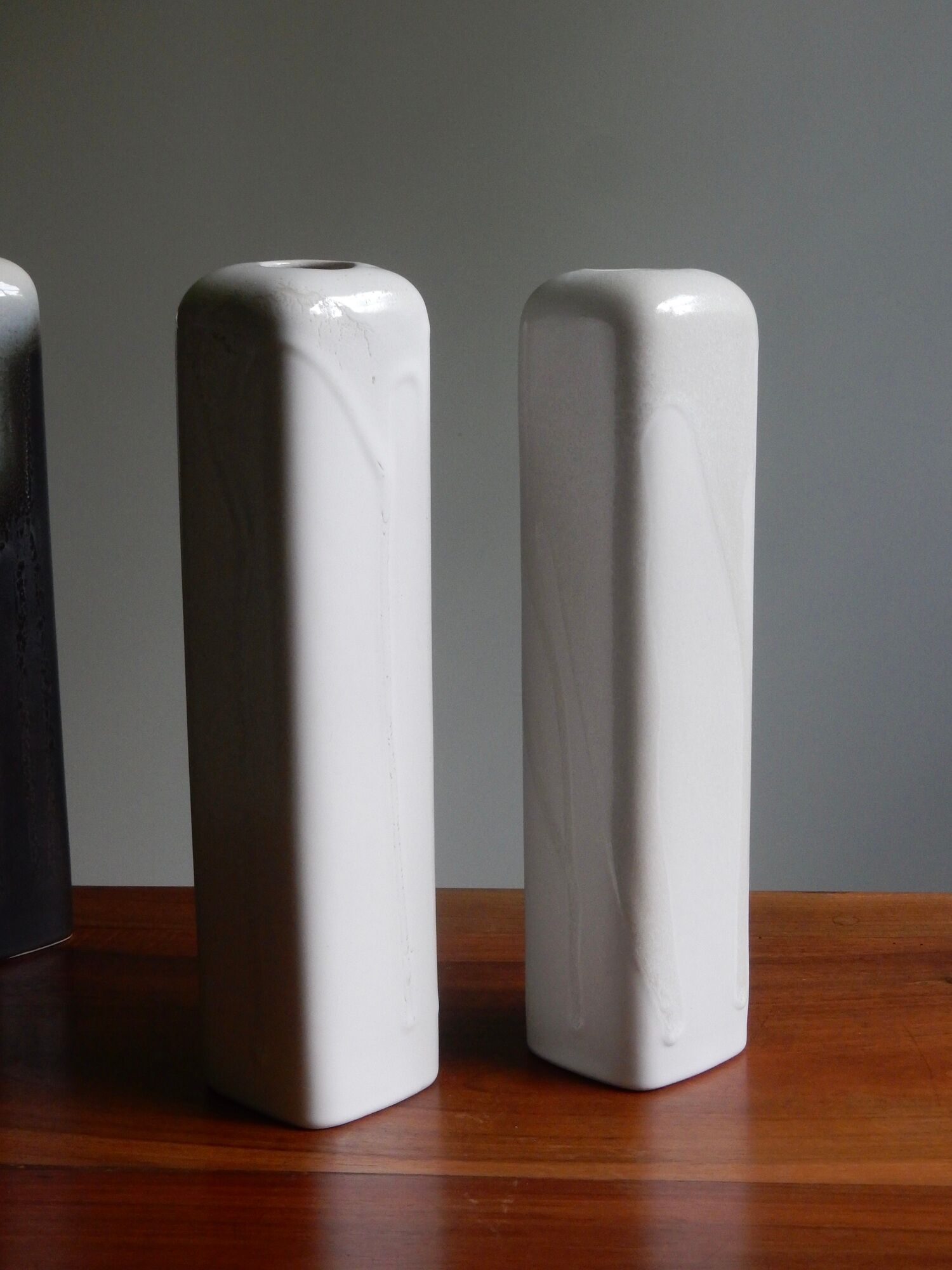 2 long Teplice vases, Czechoslovak 70