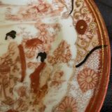 2 plates with Asian décor