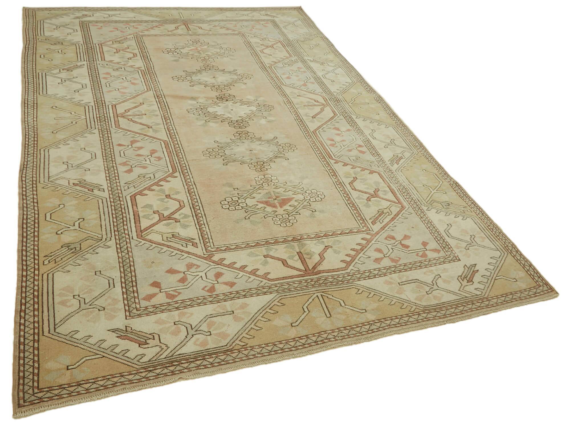 Turkish Vintage Anatolian Rug 191 cm x 289 cm