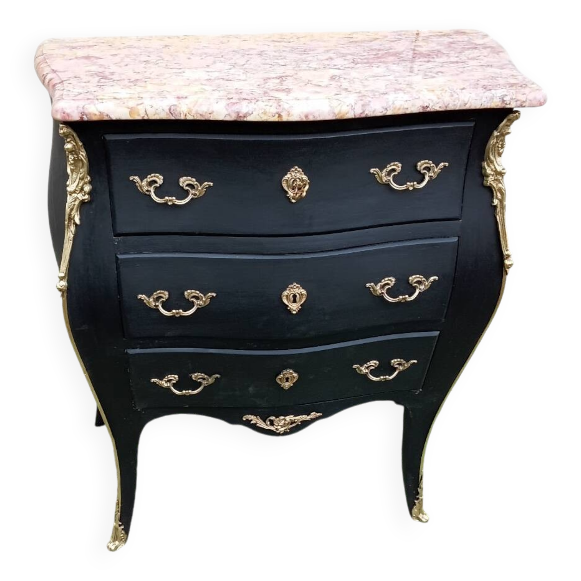Small black chest of drawers