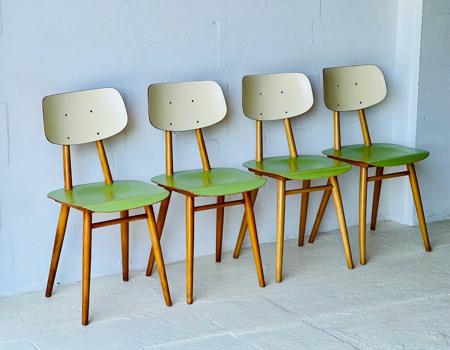 Chaises de bistro Ton, ensemble de 4