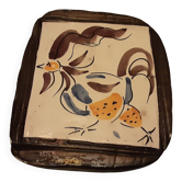 Céramique Atelier Dieulefit Drome figurant une poule