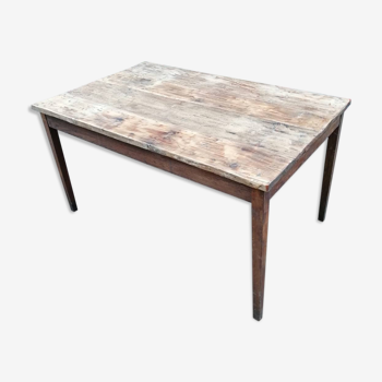 Old farm table 142 cm