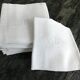 12 Serviettes  de table damassées au monogramme JF