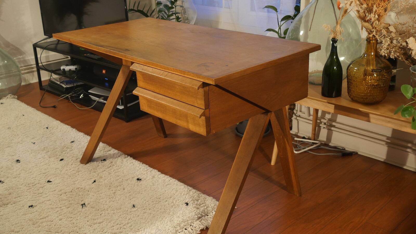 EB02 desk by Cees Braakman for Pastoe (1950) & its chair
