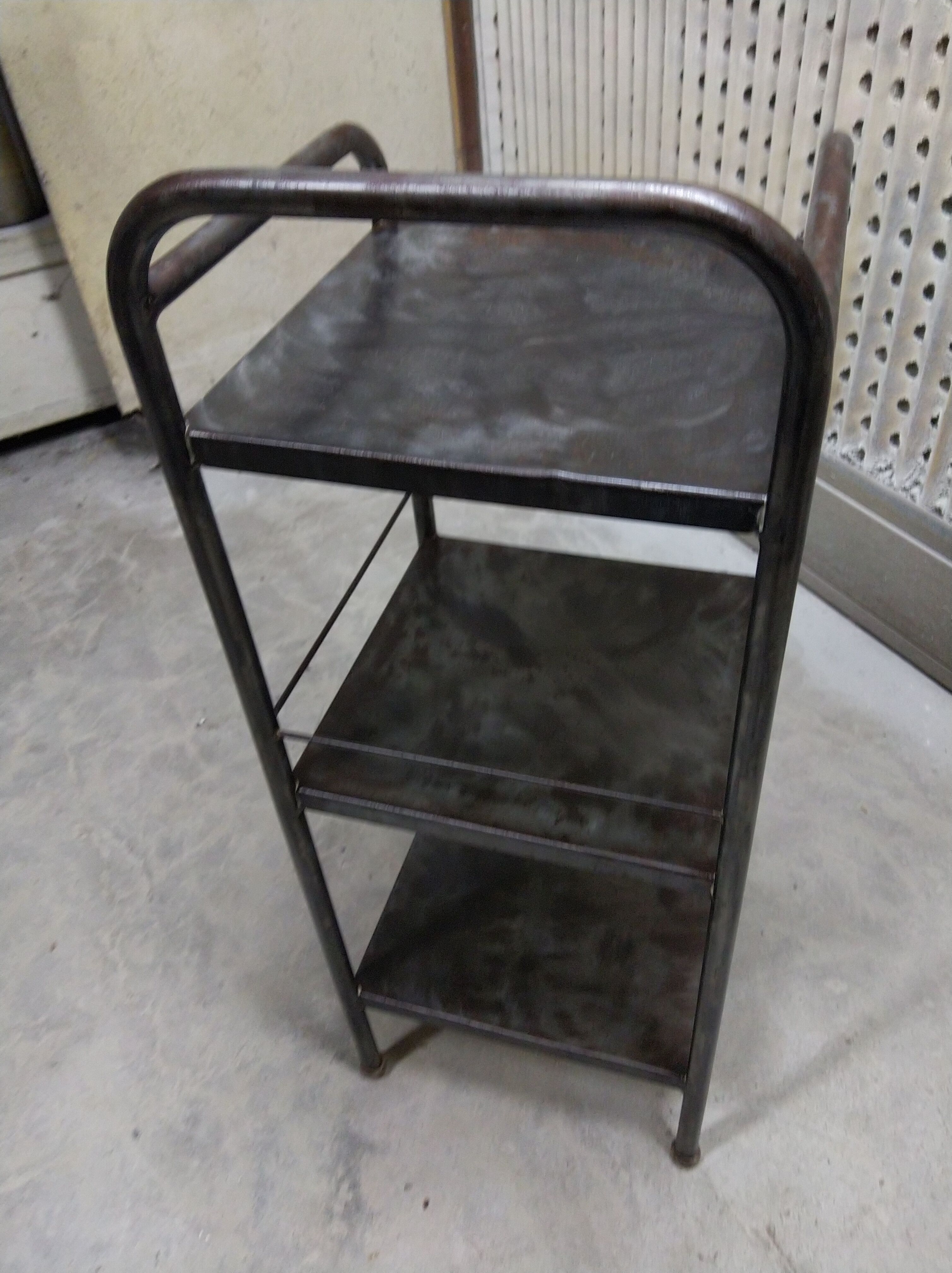 High bedside in steel industrial