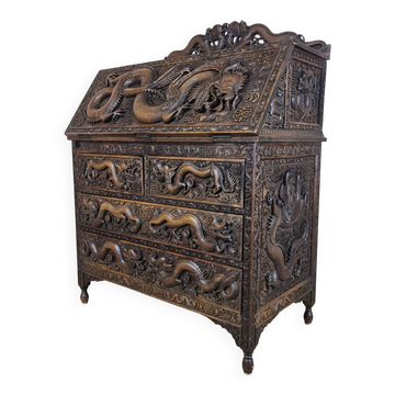 Secrétaire chinois du 19e siècle avec sculpture de dragon en bois.
