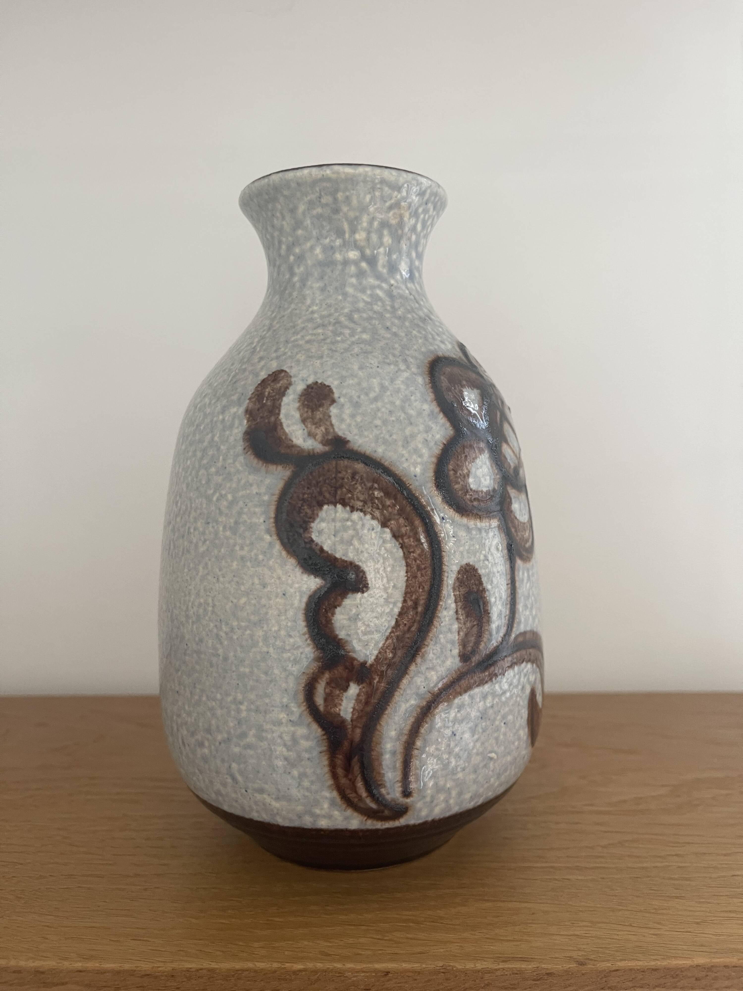 Decorative ceramics