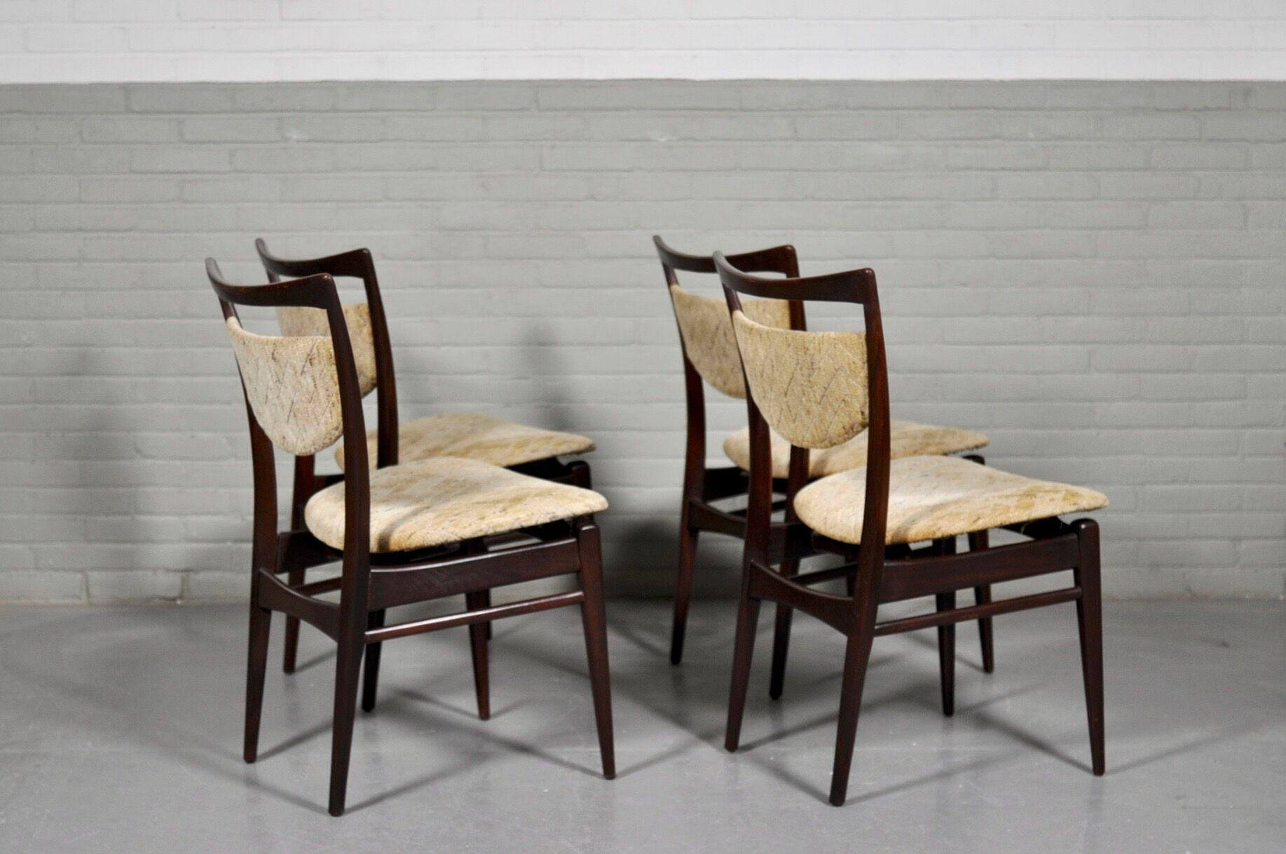 Quatre chaises de salle à manger Louis van Teeffelen  Selency