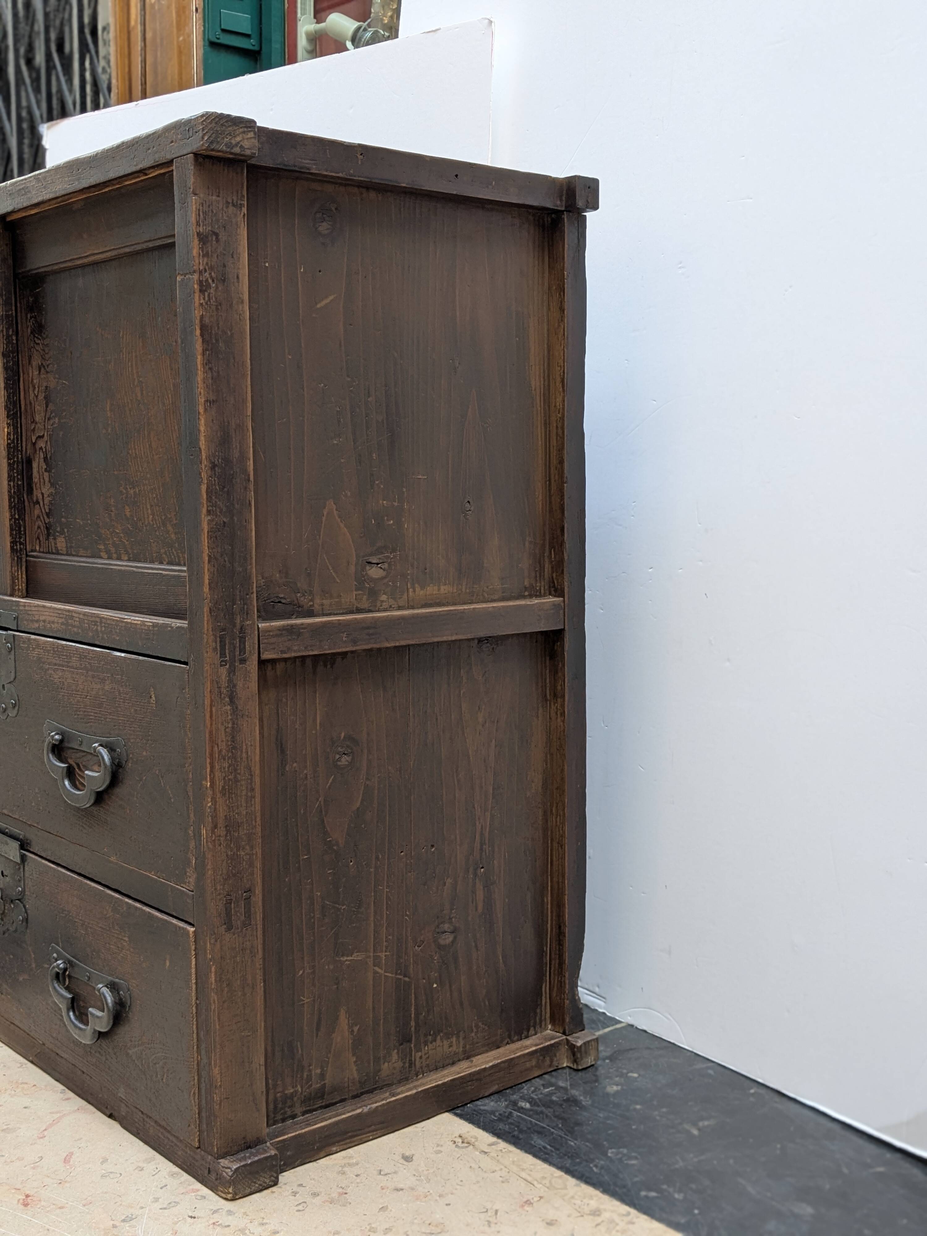 Very or breaking tansu - Japan 19th century