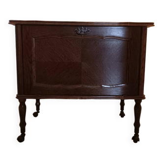 TV bar cabinet on casters