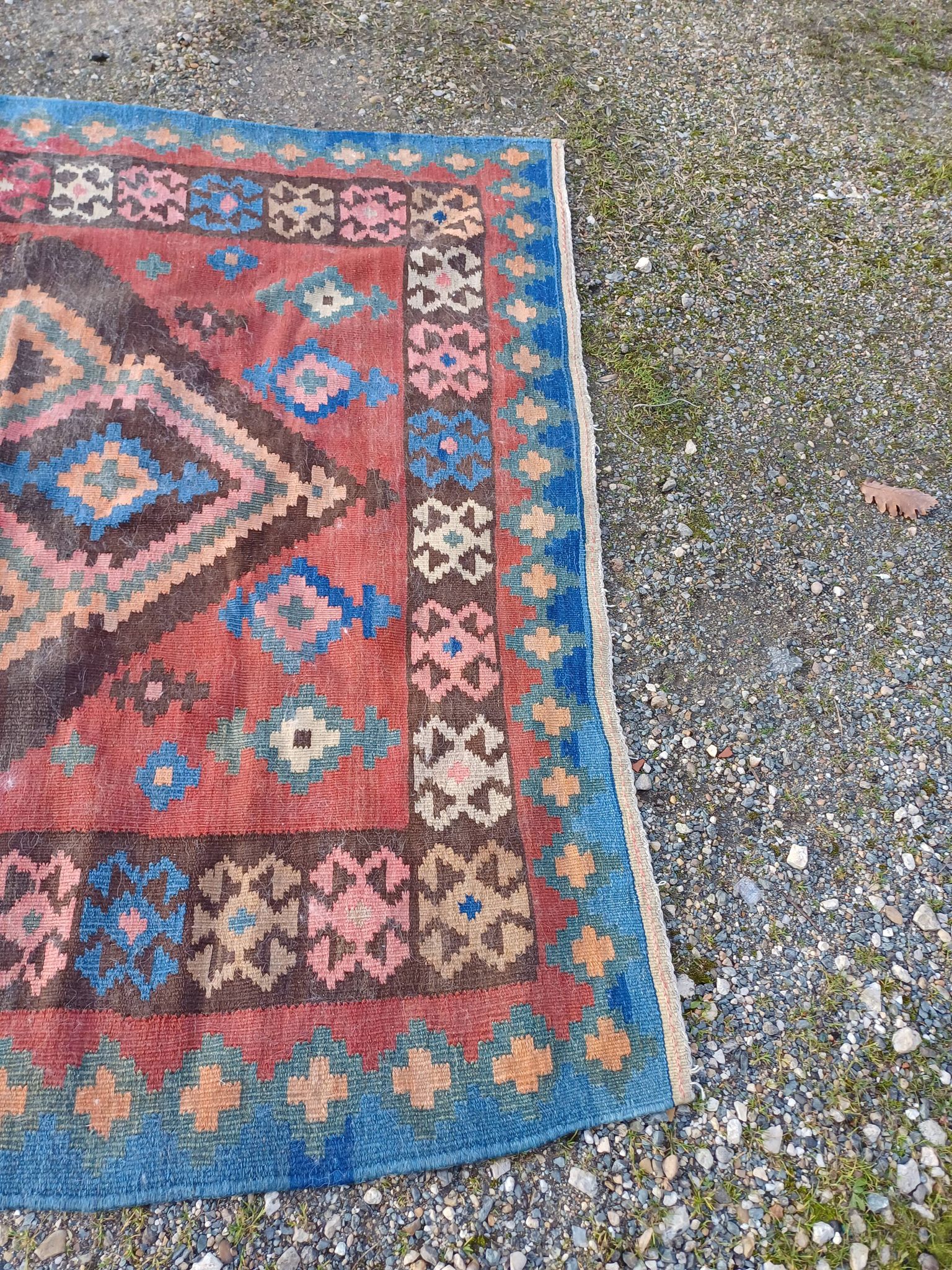 Hand Knotted Persian Rug