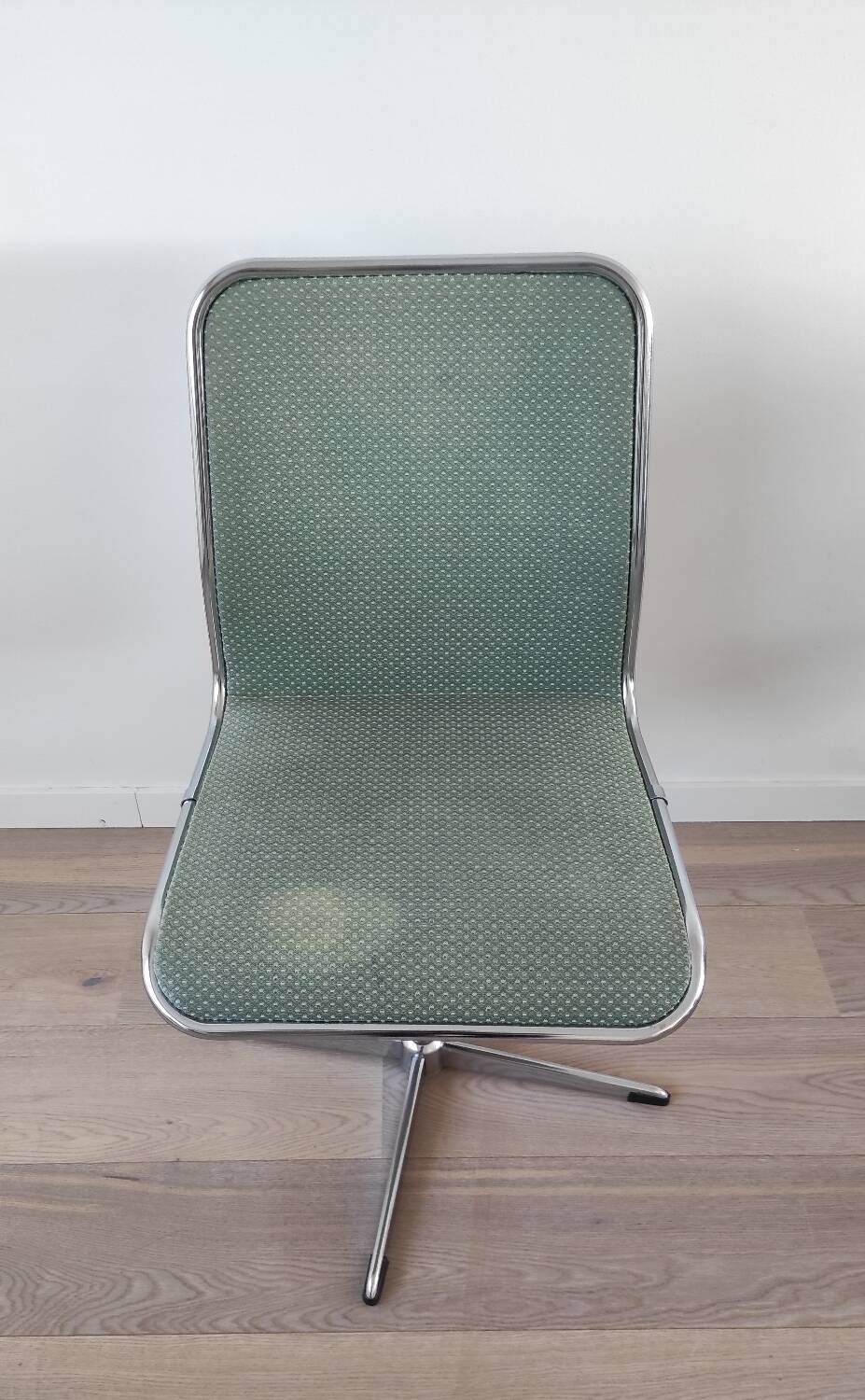 Suite de 6 chaises pivotantes Roche Bobois, 70's