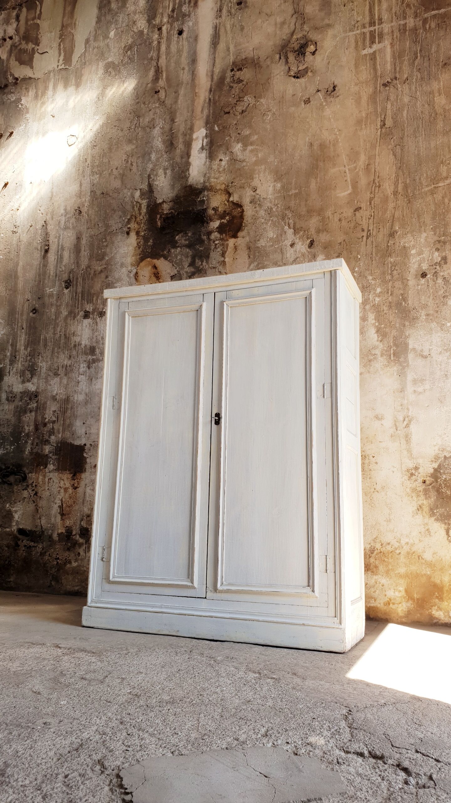 Armoire ancienne