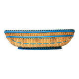 Presentation basket in woven and hand-painted wicker