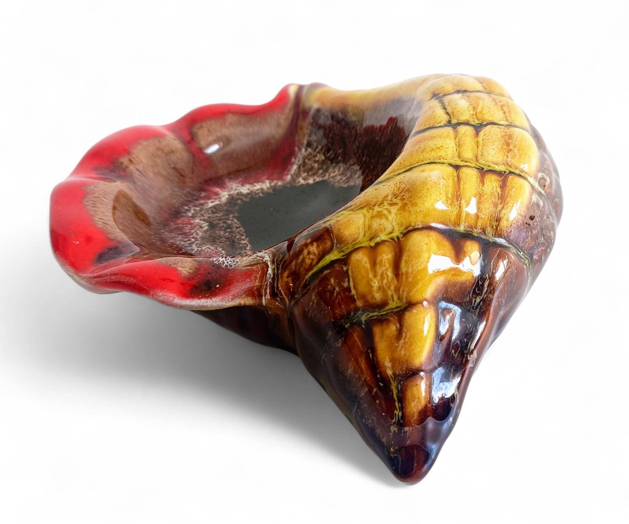 Mid-Century Vallauris “Sea Shell” Vide-Poche / Catchall, France, 1950s