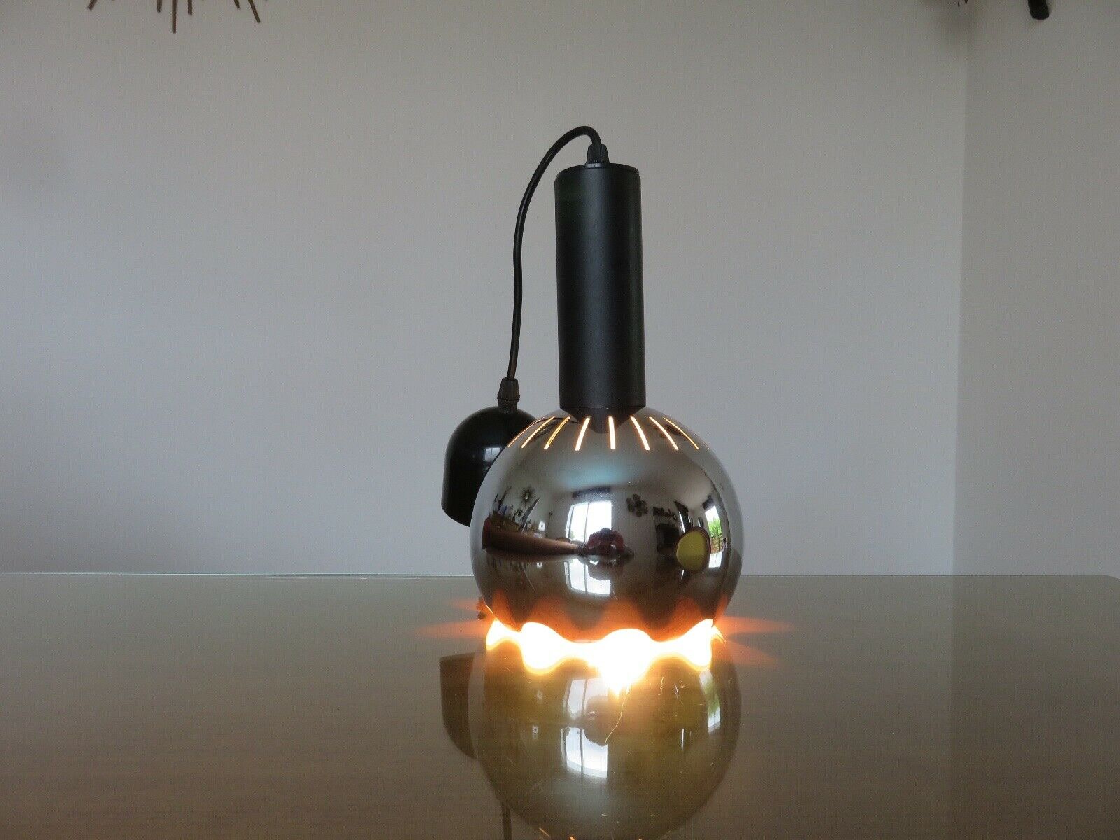 Chrome metal suspension 70s