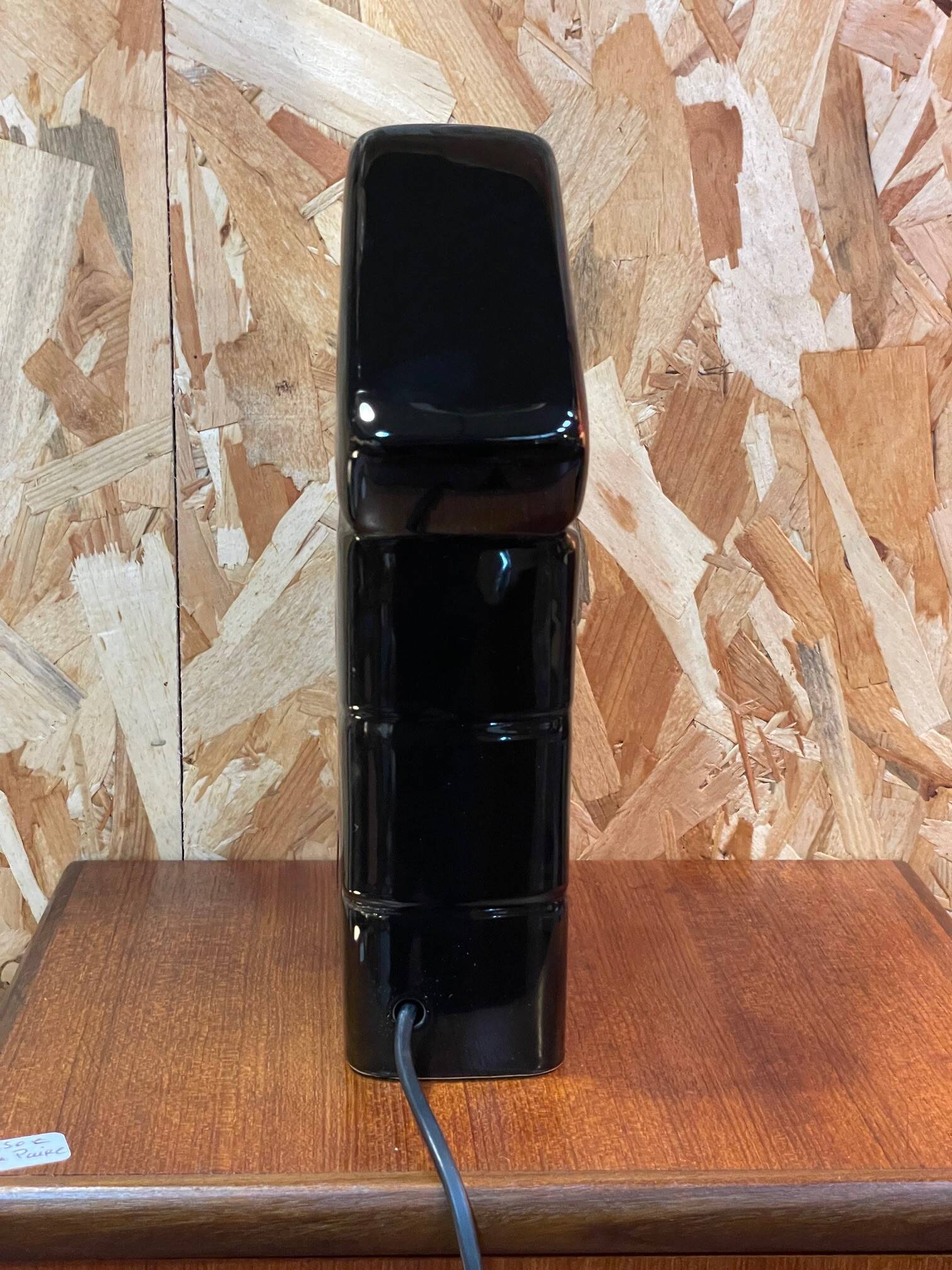 Vintage ceramic lamp from the 1970s.