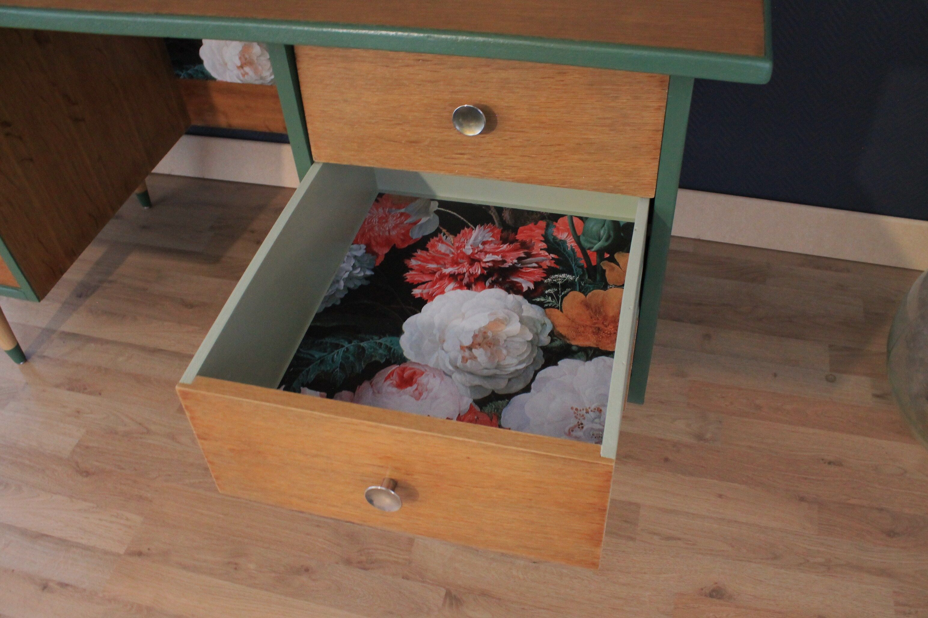 Restored office, 60/70 year, forest green and ancient flowers