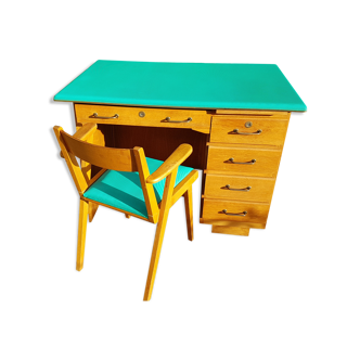 Box desk and its Scandinavian armchair with 50s compass feet