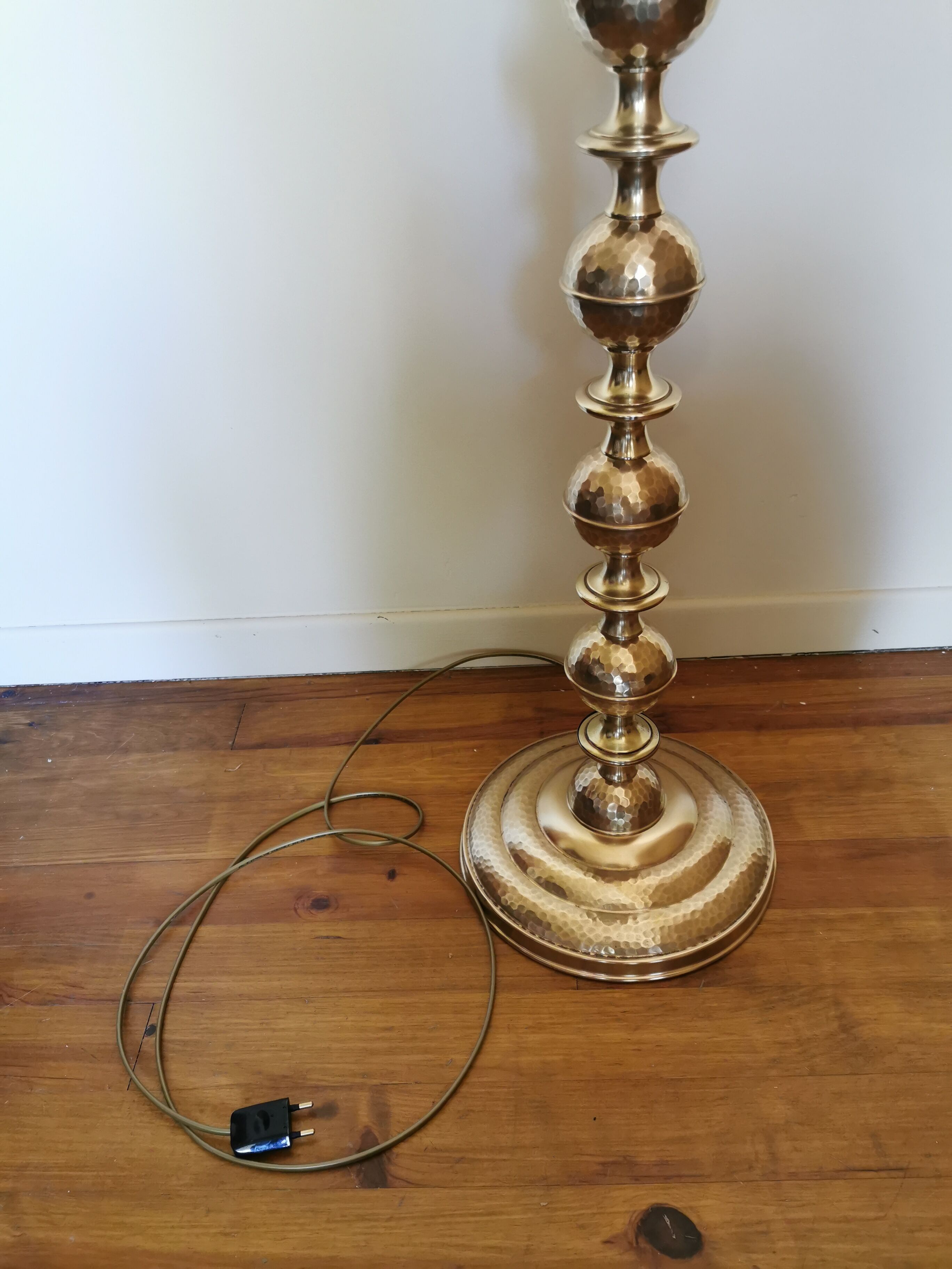 Vintage oriental-style brass lamppost