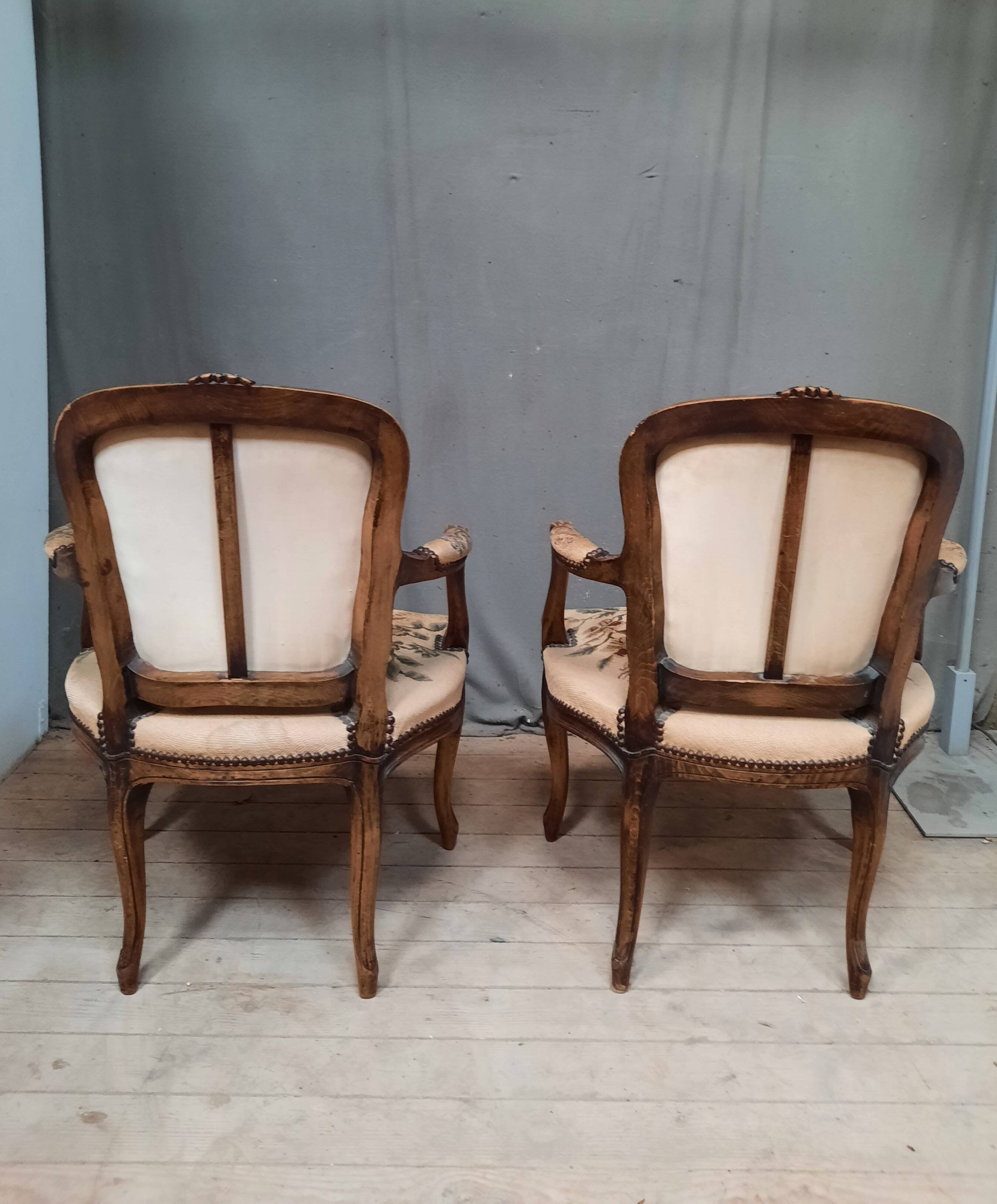 Pair of Louis XV style canriolet