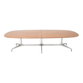 Table by Charles and Ray Eames for Herman Miller, 1970s.