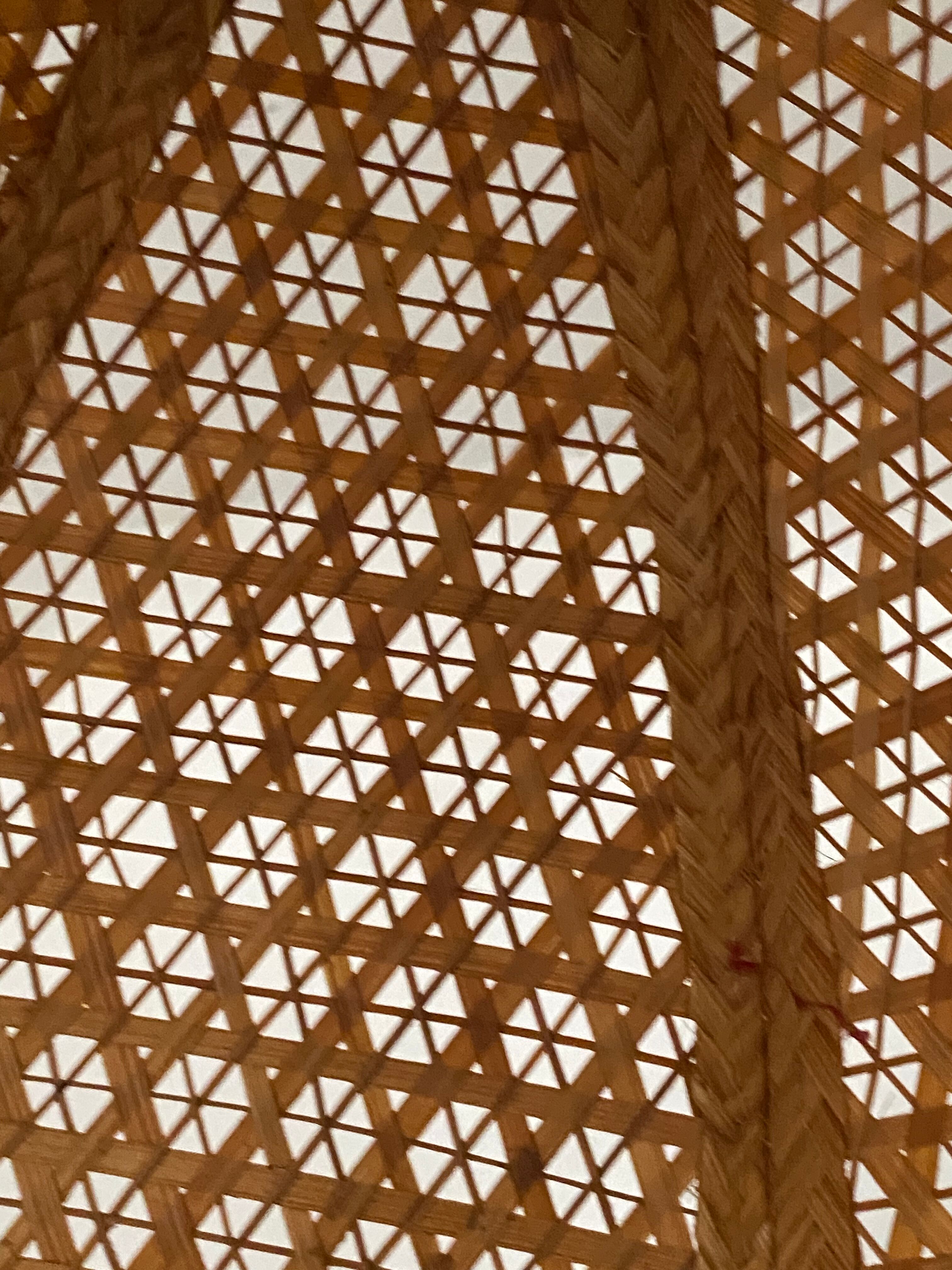 Flower hanging lamp in canning