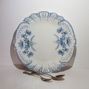 Plat en faïence de St Amand et Hamage Nord modèle Régence, terre de fer