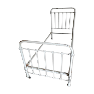 Iron bed