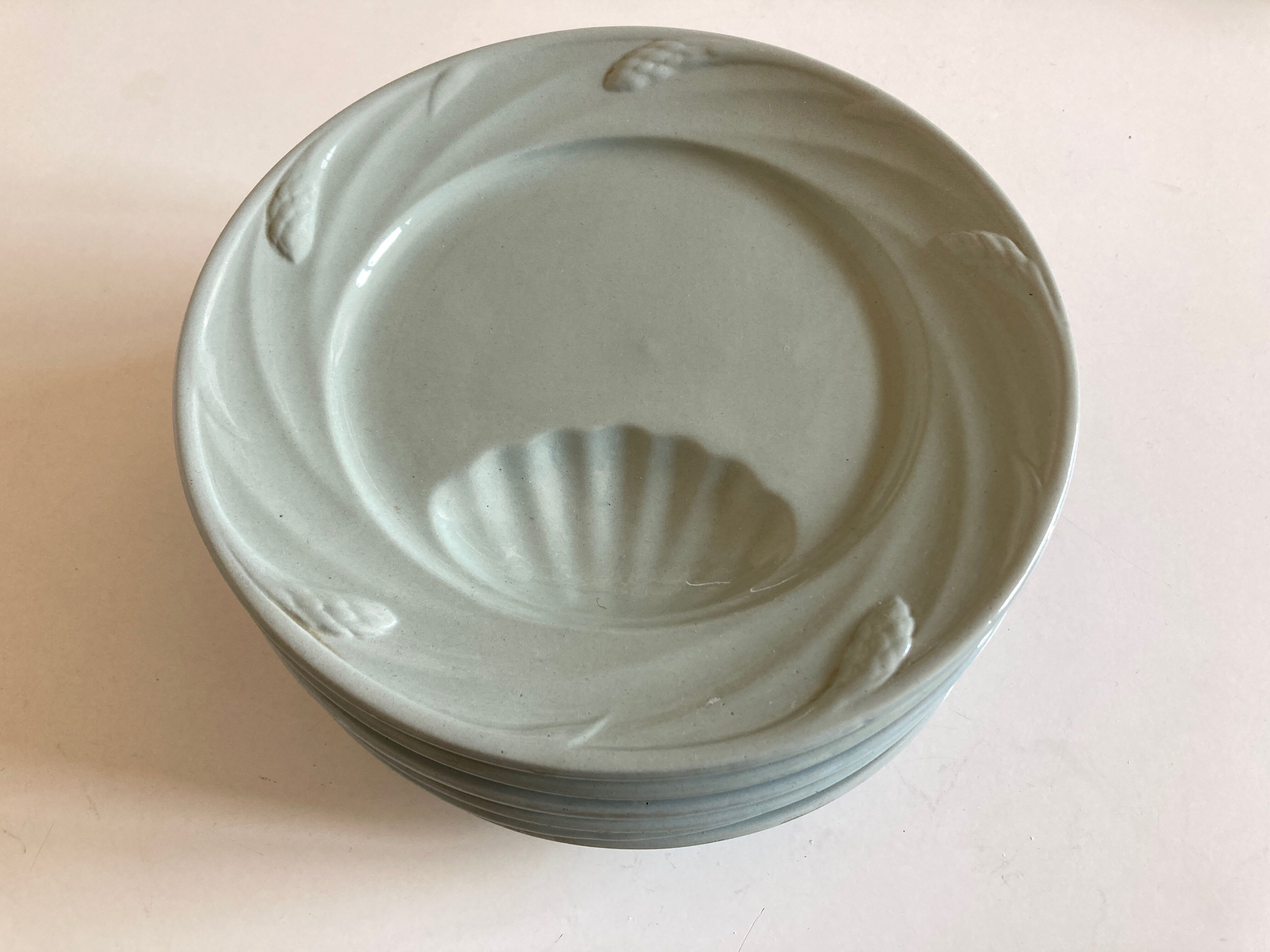 Set de 6 assiettes céladon de Sarreguemines 1950