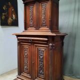 Renaissance style furniture with 4 doors