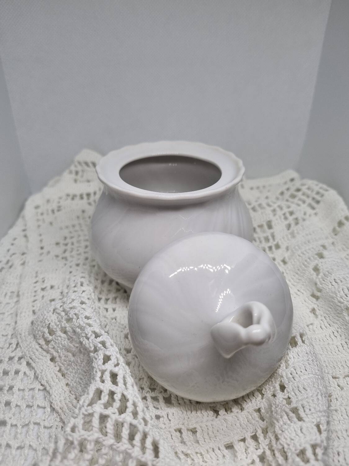 Porcelain sugar bowl