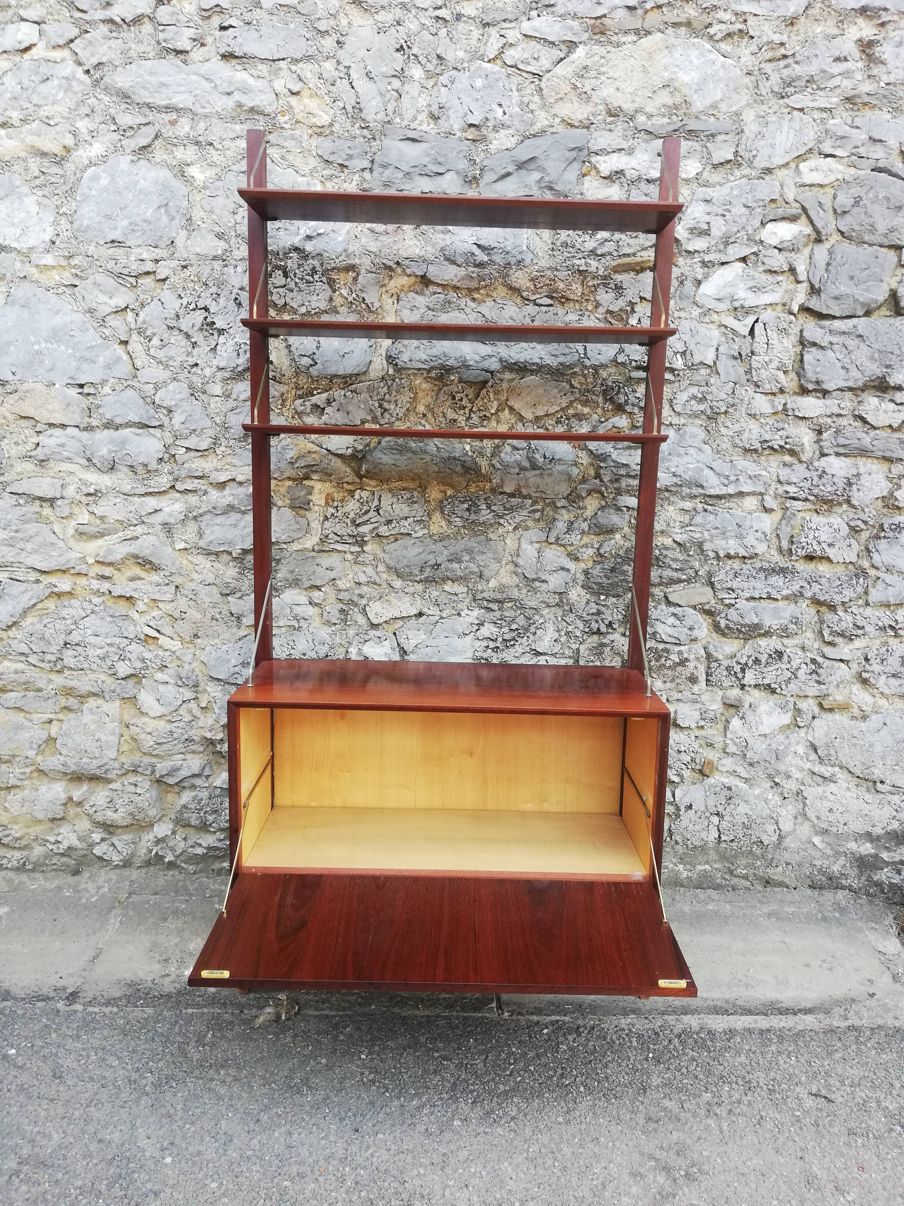 Rosewood shelf by Poul Cadovius1960