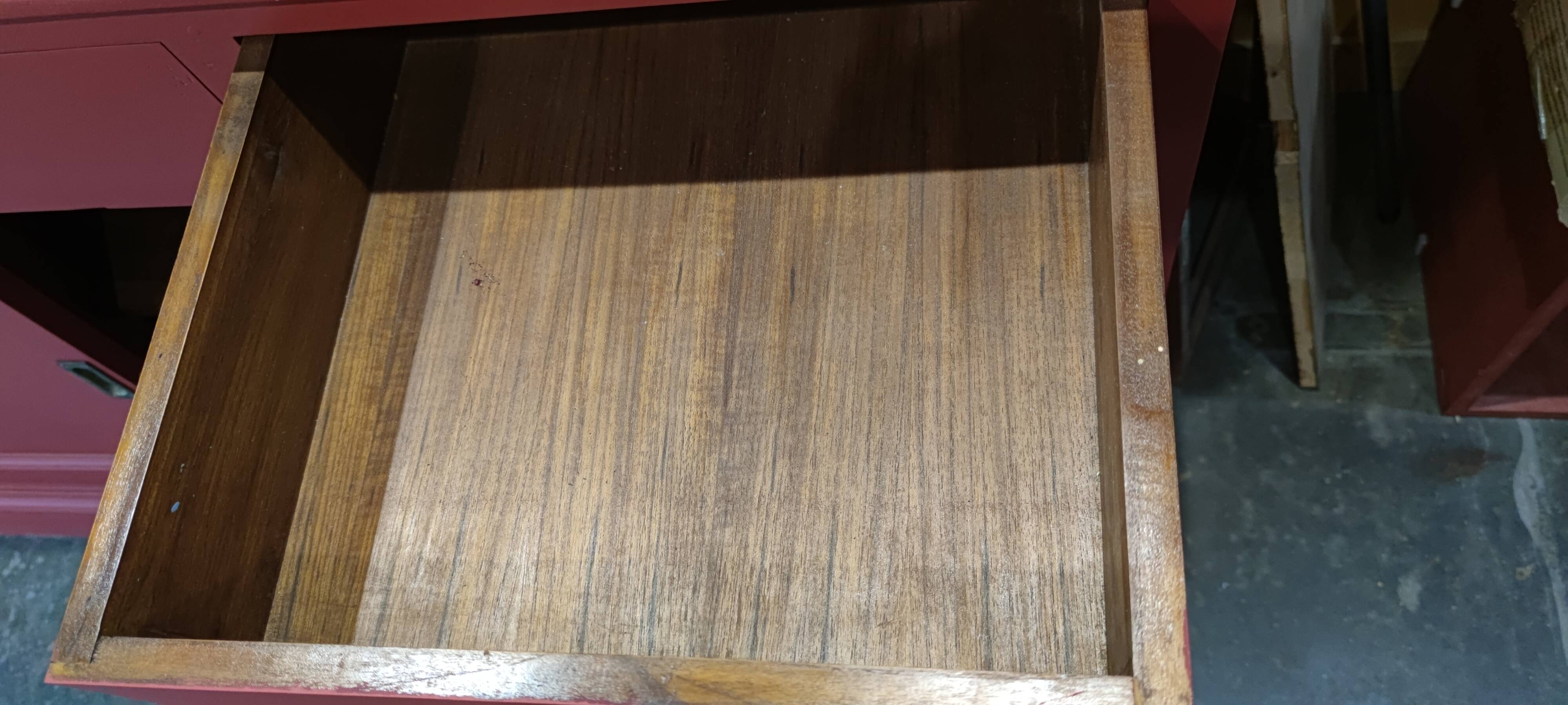 “Coffee corner” dresser