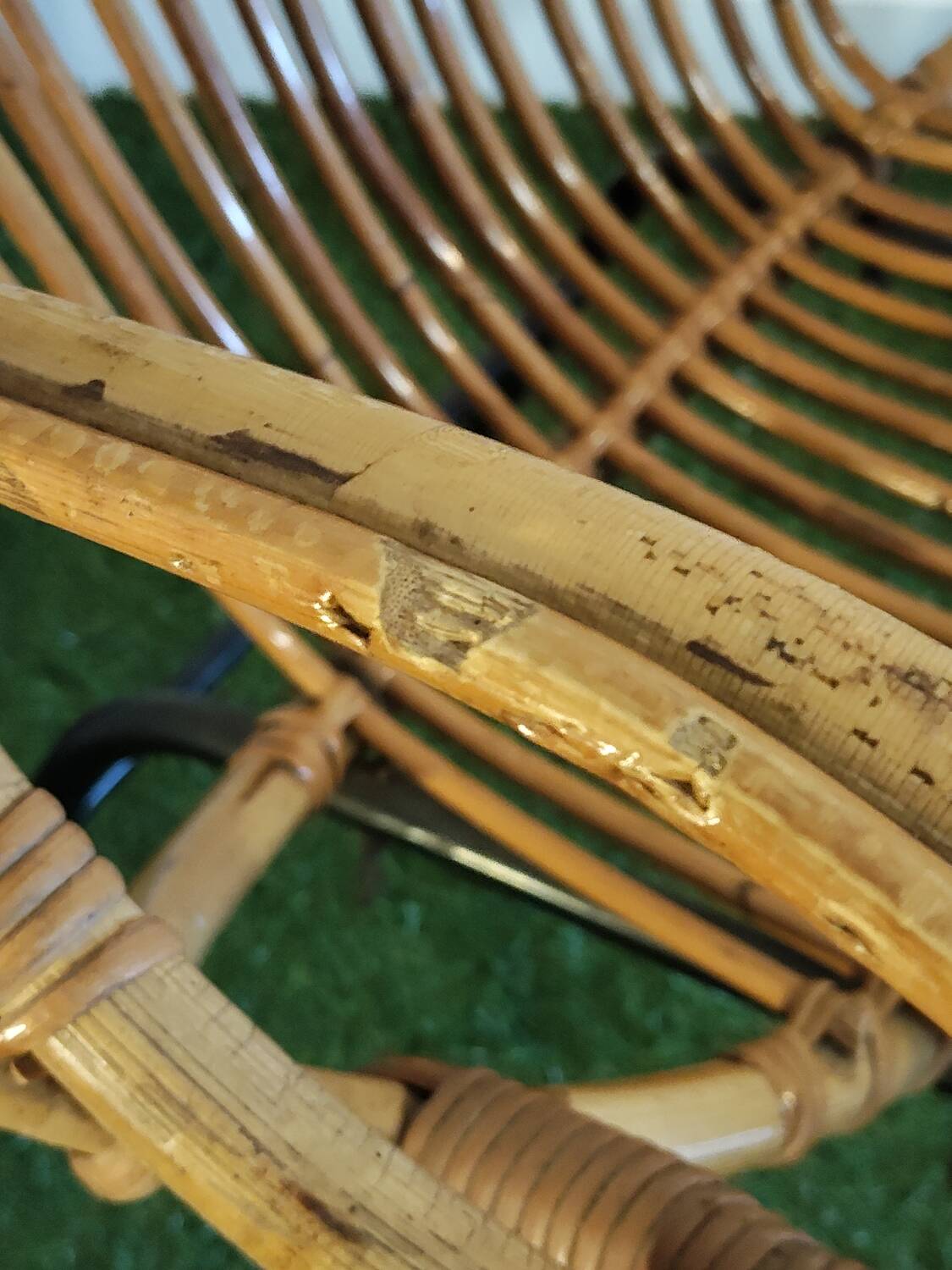 Vintage basket chair in rattan and metal – 1950s/60s