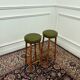 Bar Chesterfield anglais classique avec tabourets de bar