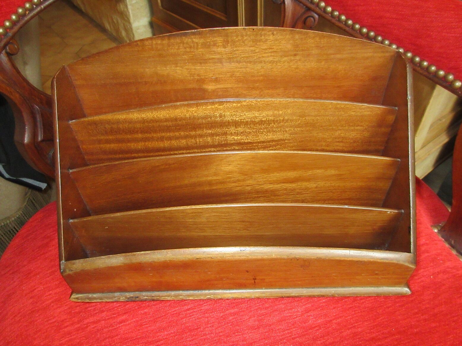 Mahogany mail carrier