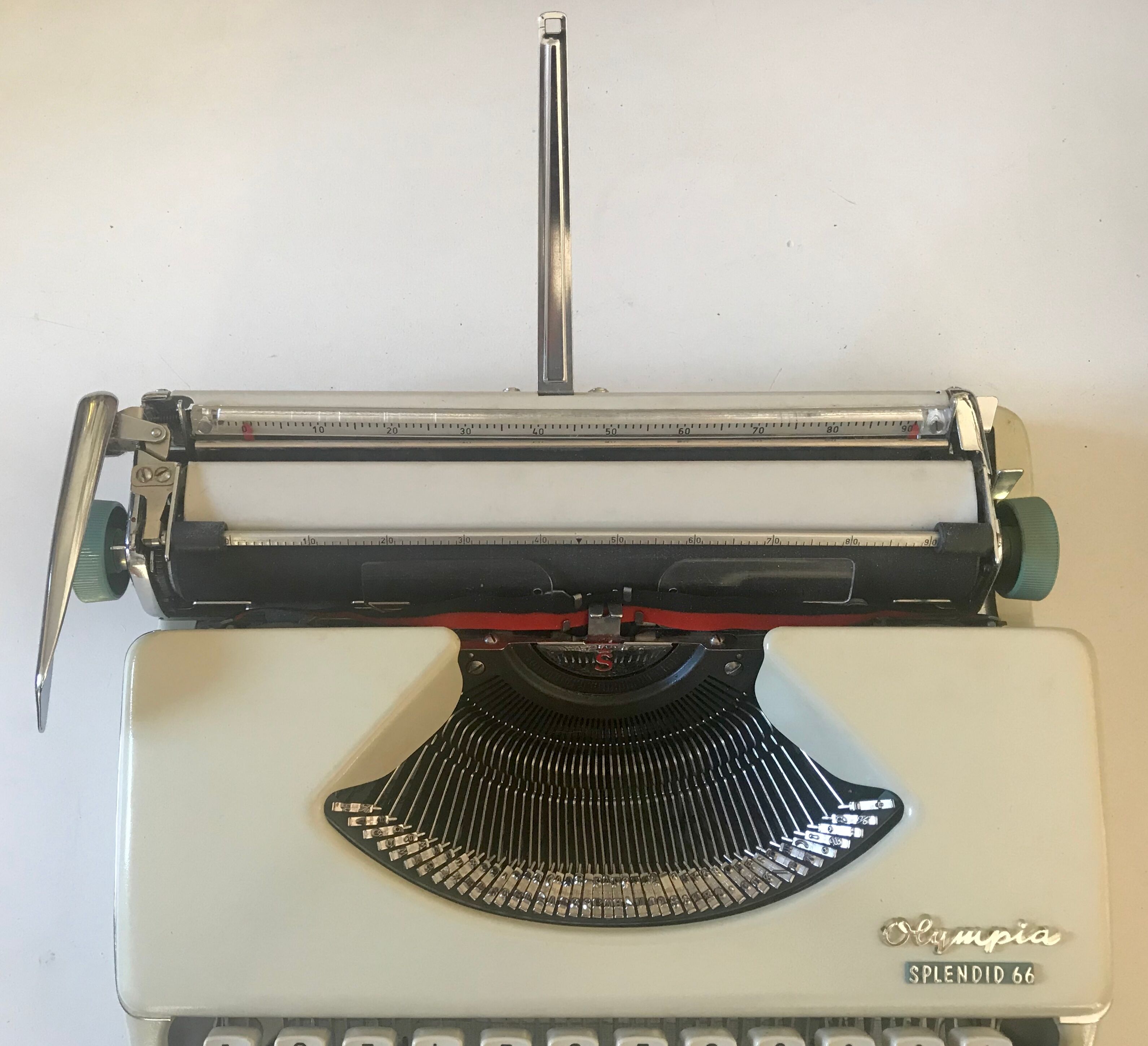 Typewriter Olympia 66