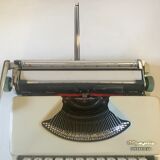 Typewriter Olympia 66
