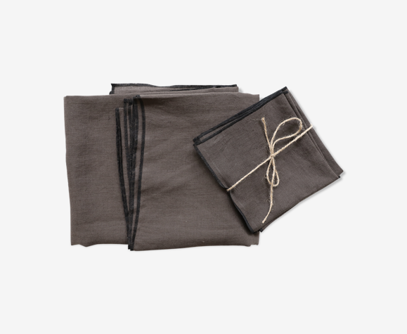 Nappe et serviettes marron en lin upcyclé