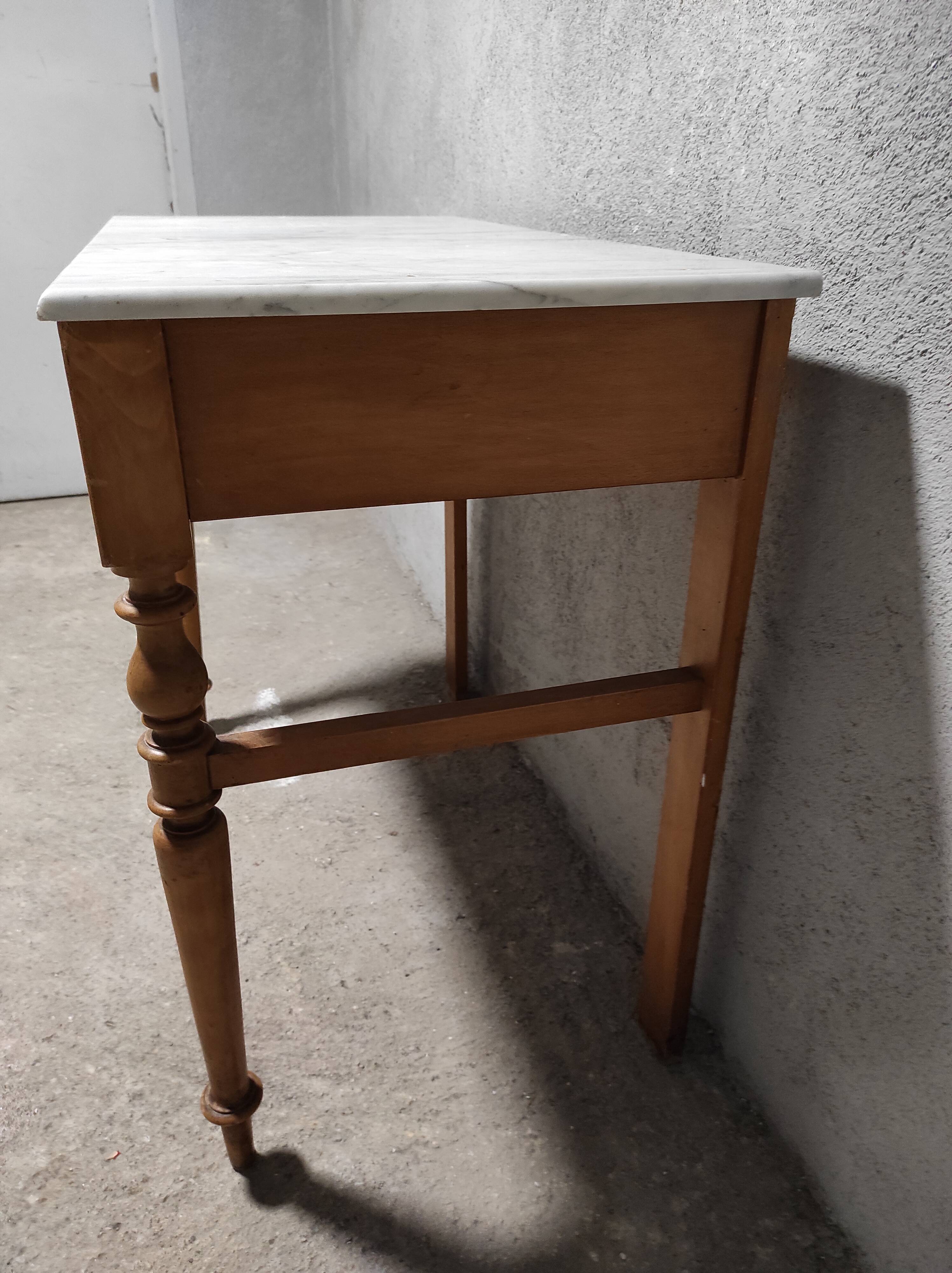 Marble hairdresser table