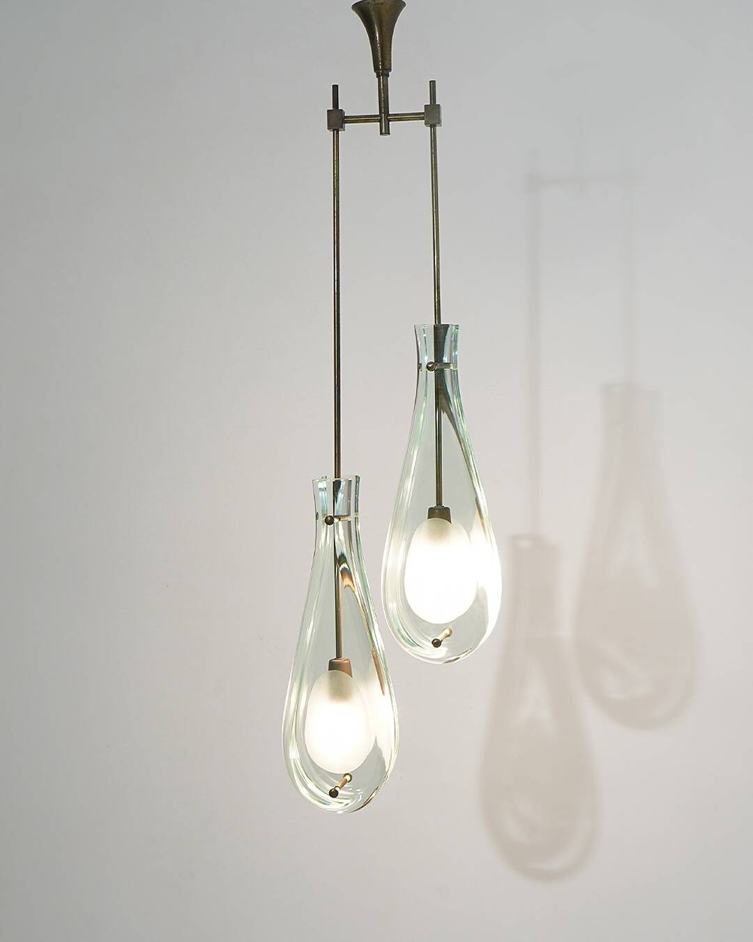 Pendant lamp mod. 2259/2 by Max Ingrand, Fontana Arte, 1960s