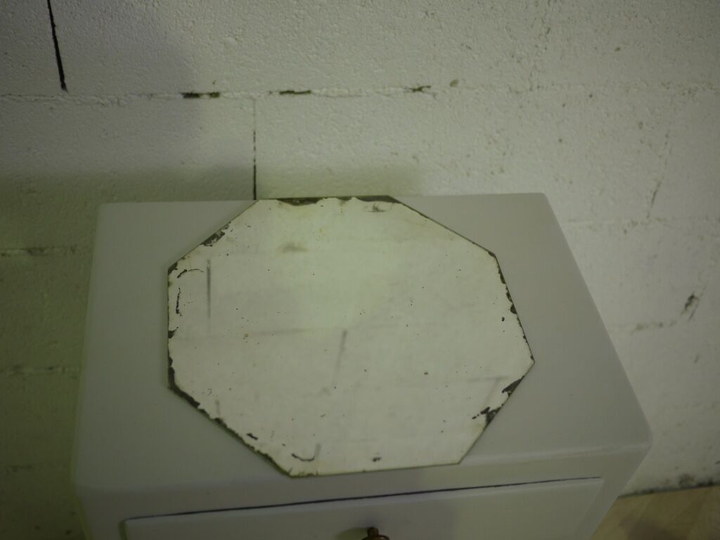 Hexagonal vintage mirror 30 x 30 cm